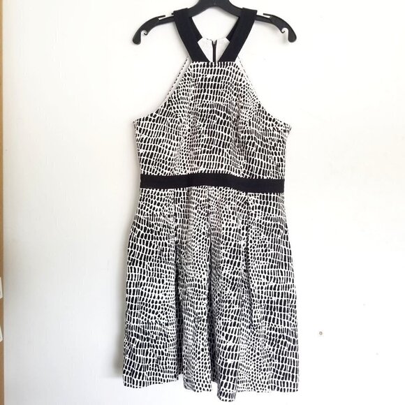 Trina Turk Zola Print Cotton Halter Style Sleeveless Fit & Flare Dress Size 12 - Picture 3 of 17
